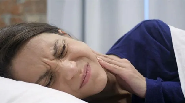 راه حل دندان درد شبانه